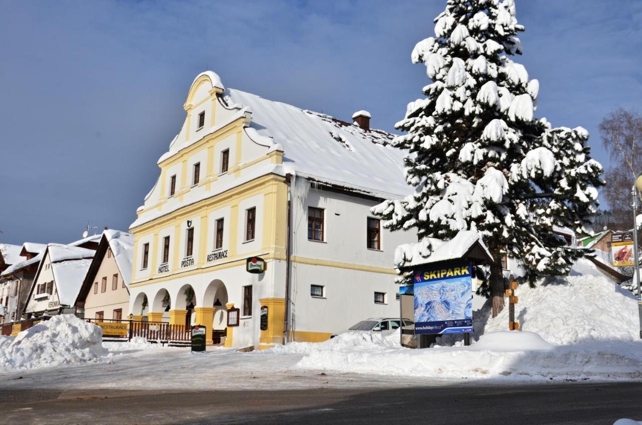 Hotel Posta Černý Dŭl Exterior photo