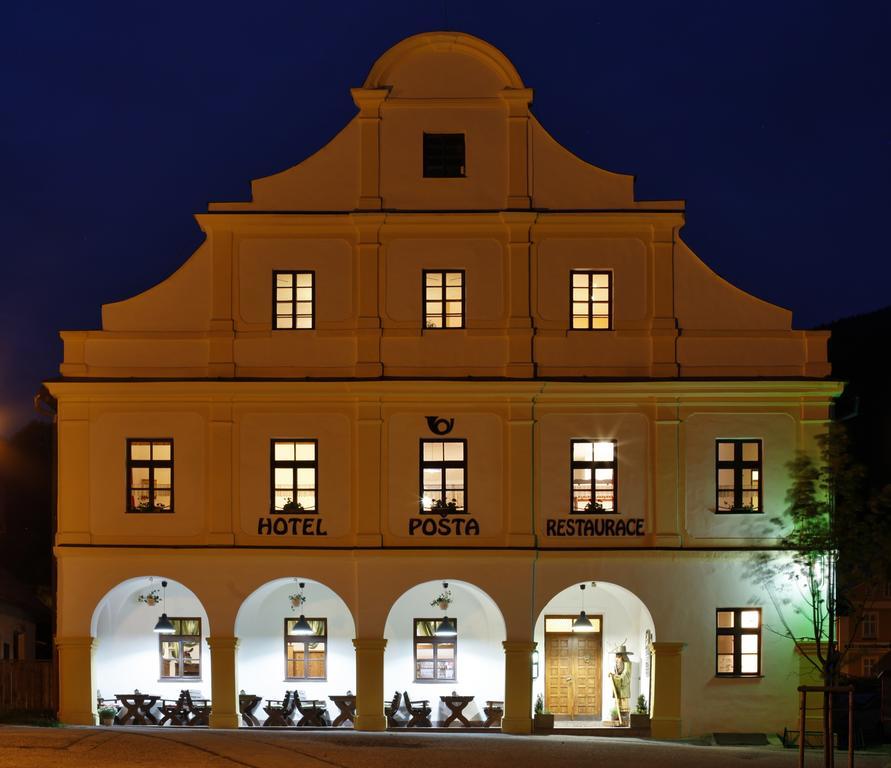 Hotel Posta Černý Dŭl Exterior photo