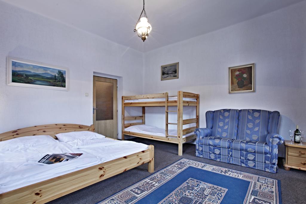 Hotel Posta Černý Dŭl Exterior photo