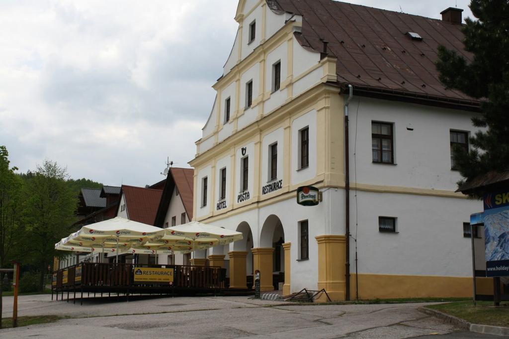 Hotel Posta Černý Dŭl Exterior photo