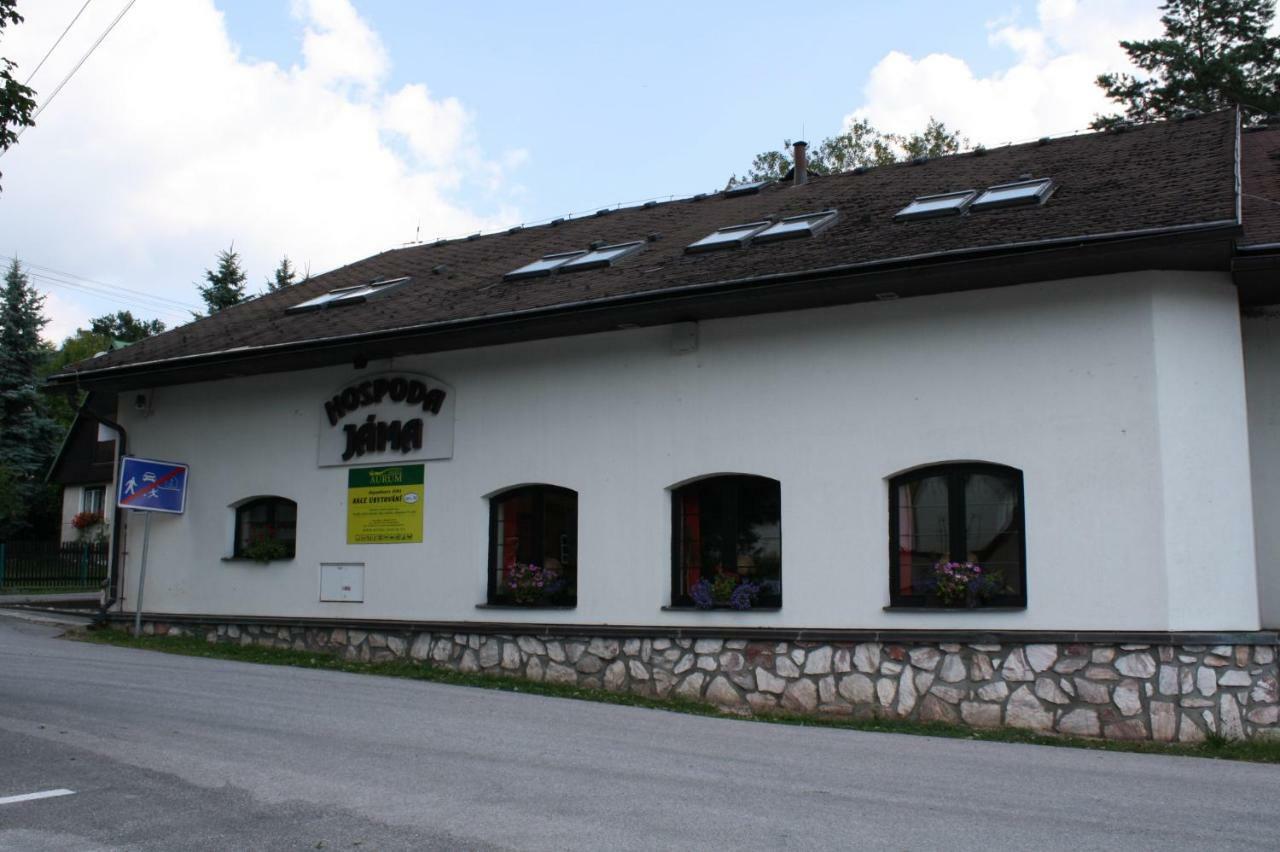 Hotel Posta Černý Dŭl Exterior photo